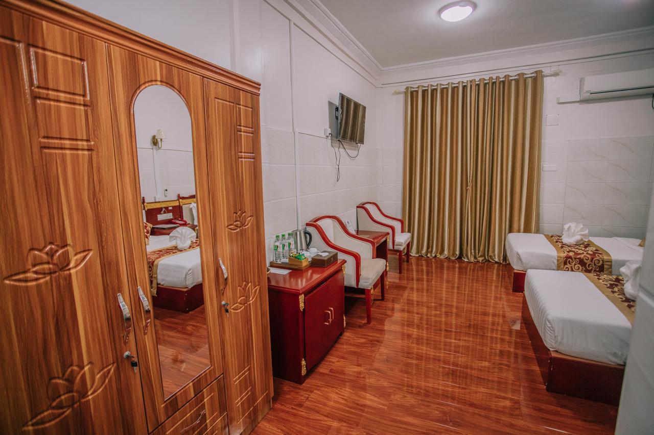 Amber Palace Hotel Myitkyinā 외부 사진