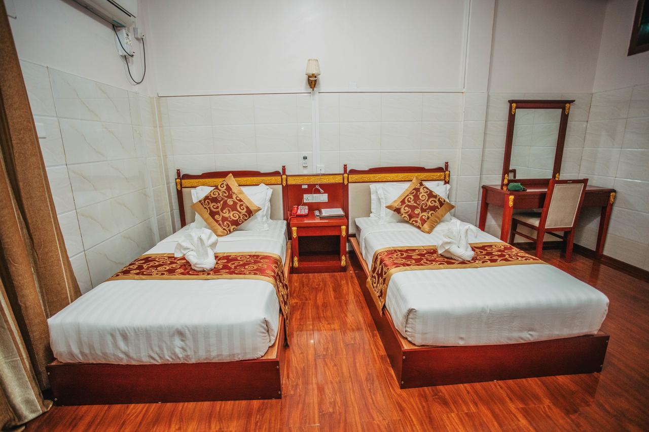 Amber Palace Hotel Myitkyinā 외부 사진